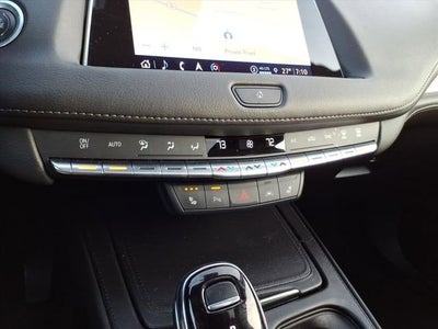 2023 Cadillac XT4 Premium Luxury