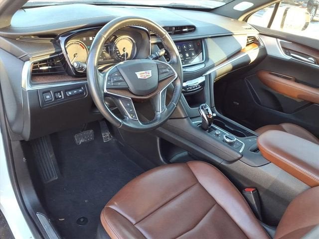 2021 Cadillac XT5 Premium Luxury