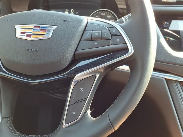 2025 Cadillac XT5 Premium Luxury