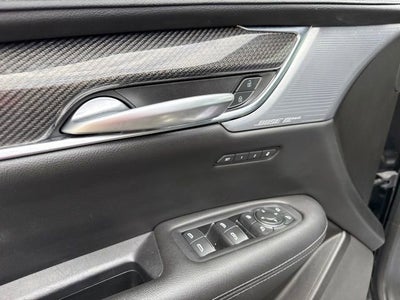 2024 Cadillac XT5 Sport