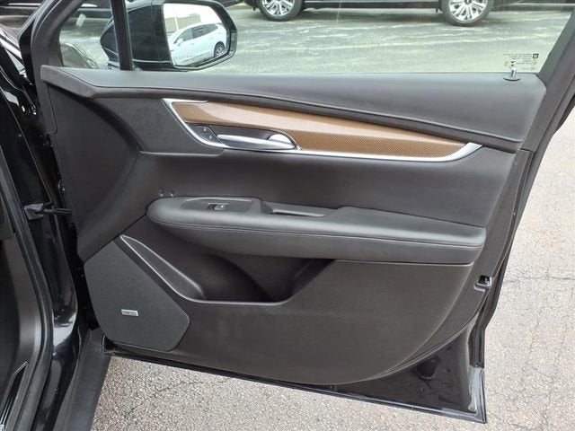 2019 Cadillac XT5 Platinum AWD