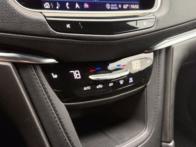 2024 Cadillac XT5 Sport