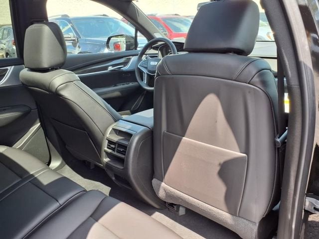 2025 Cadillac XT5 Sport