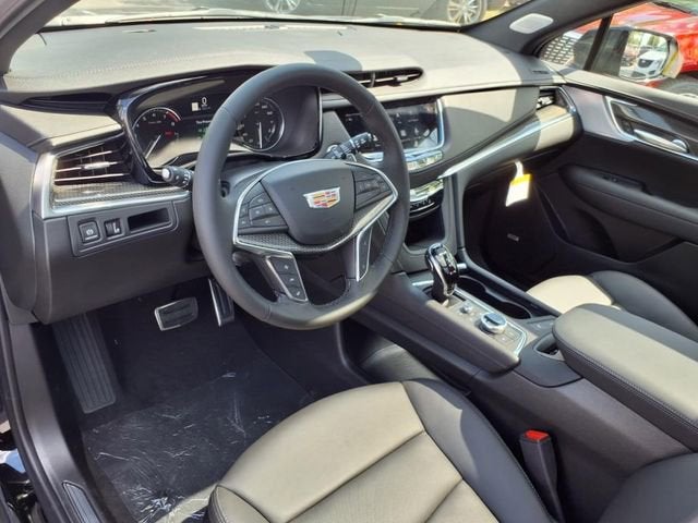 2025 Cadillac XT5 Sport