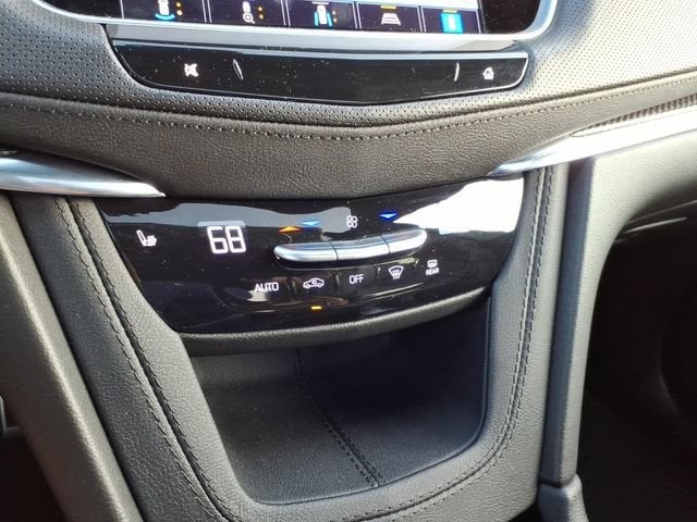 2024 Cadillac XT5 Sport