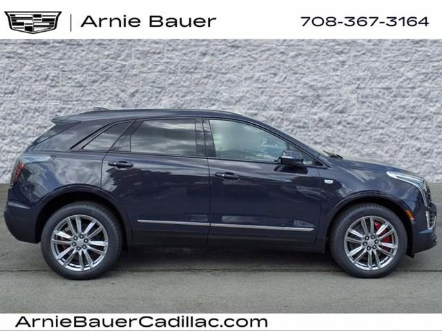 2025 Cadillac XT5 Sport