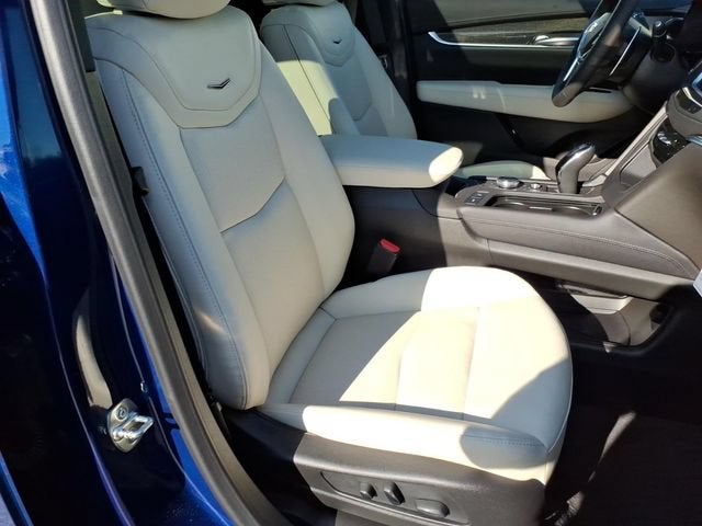 2026 Cadillac XT5 Sport