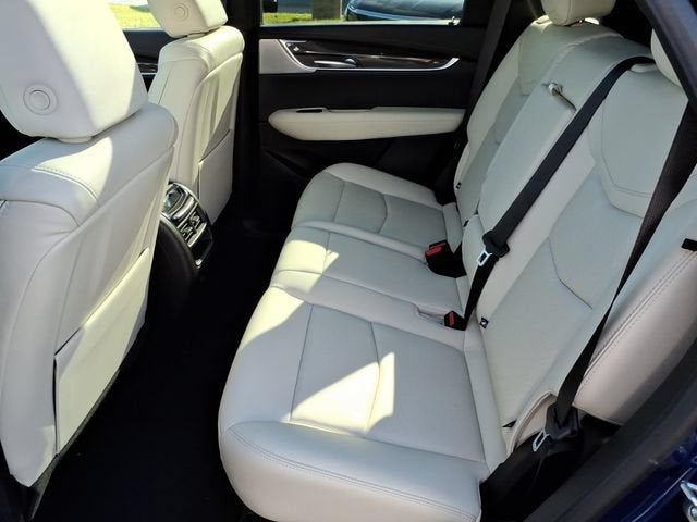 2026 Cadillac XT5 Sport