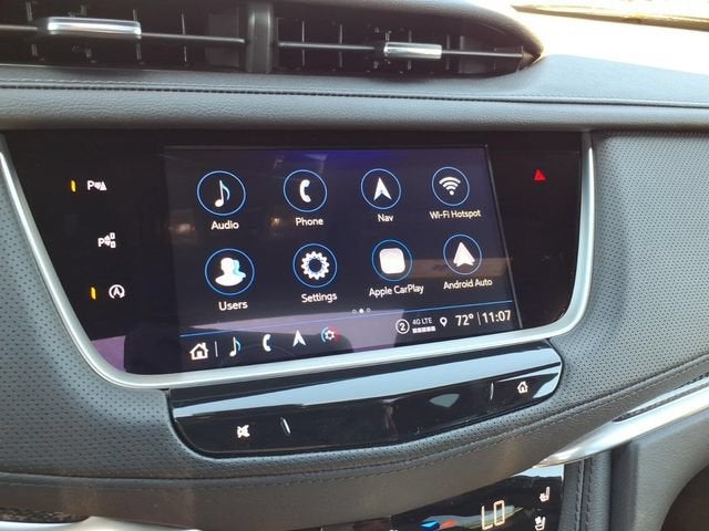 2026 Cadillac XT5 Sport