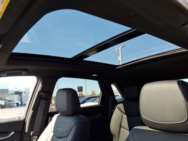 2026 Cadillac XT5 Sport