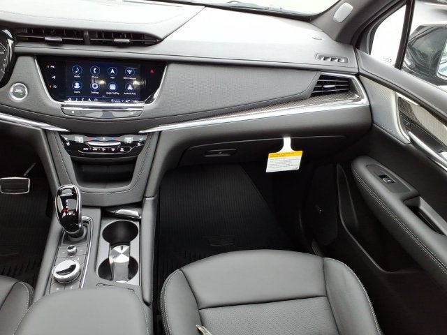 2026 Cadillac XT5 Sport