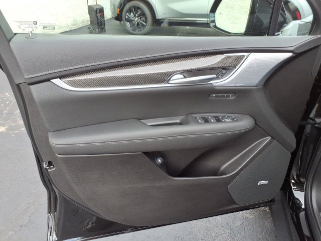 2026 Cadillac XT5 Sport