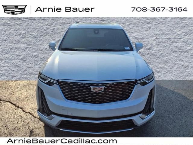 2025 Cadillac XT6 Luxury