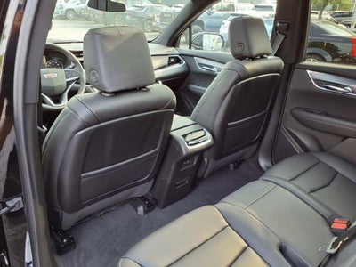 2025 Cadillac XT6 Luxury