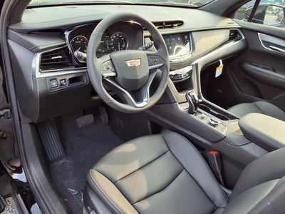 2025 Cadillac XT6 Luxury
