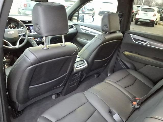 2024 Cadillac XT6 Luxury