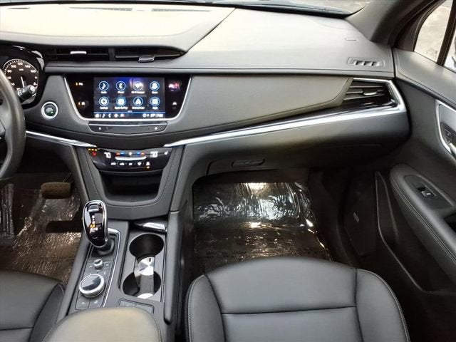 2024 Cadillac XT6 Luxury