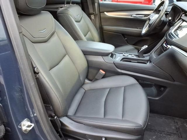 2024 Cadillac XT6 Luxury