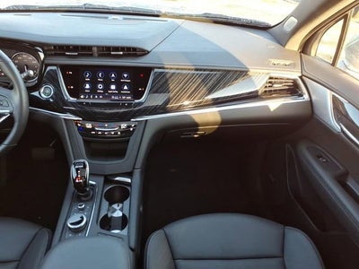 2024 Cadillac XT6 Premium Luxury