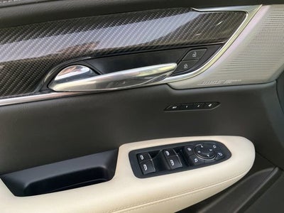 2023 Cadillac XT6 Sport