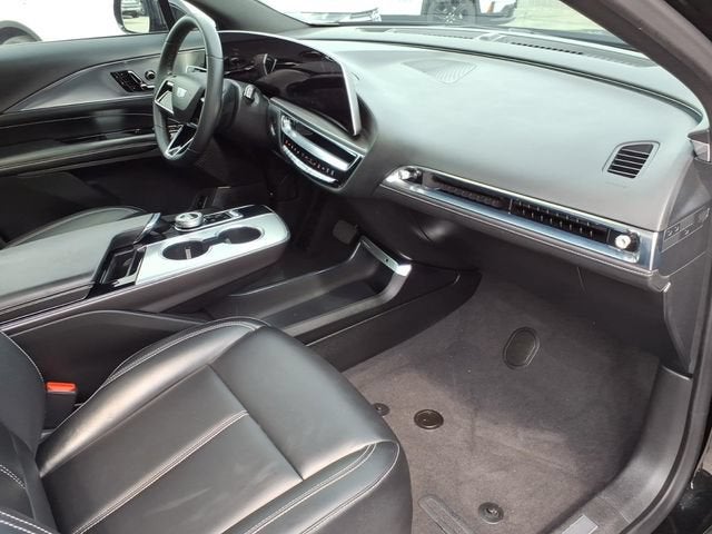 2024 Cadillac LYRIQ Tech