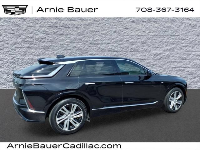 2024 Cadillac LYRIQ Tech