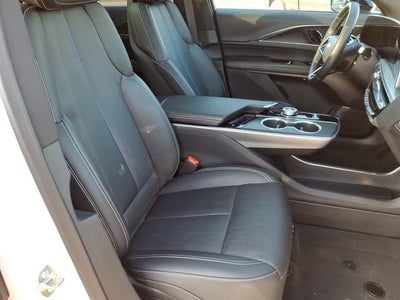 2025 Cadillac LYRIQ Luxury 1