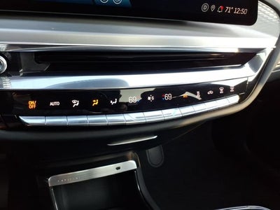2025 Cadillac LYRIQ Luxury 1