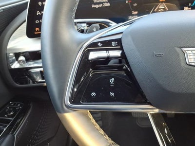 2025 Cadillac LYRIQ Luxury 1