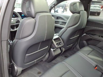 2025 Cadillac LYRIQ Luxury 1