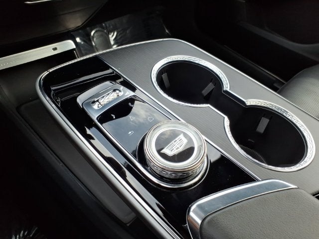 2025 Cadillac LYRIQ Luxury 1