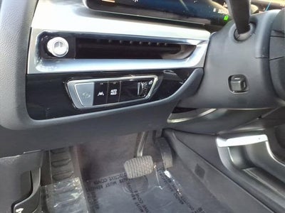 2024 Cadillac LYRIQ Luxury 1