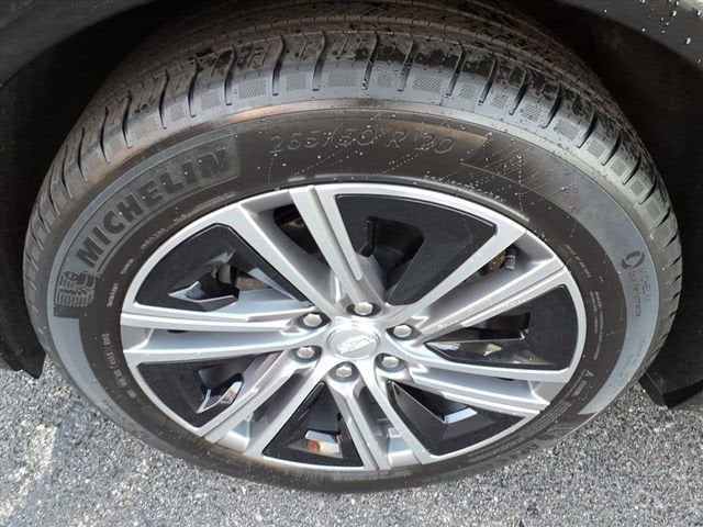 2024 Cadillac LYRIQ Luxury 1