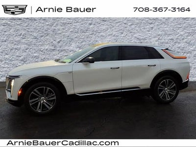 2024 Cadillac LYRIQ Luxury 1