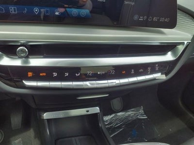 2025 Cadillac LYRIQ Luxury 2