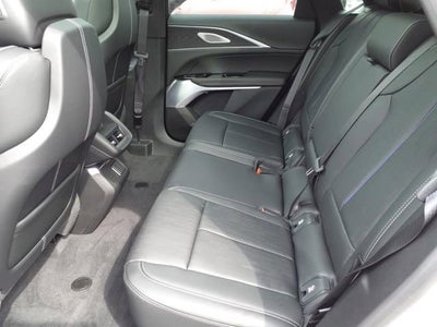 2025 Cadillac LYRIQ Luxury 2