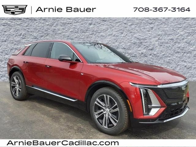 2025 Cadillac LYRIQ Luxury 2