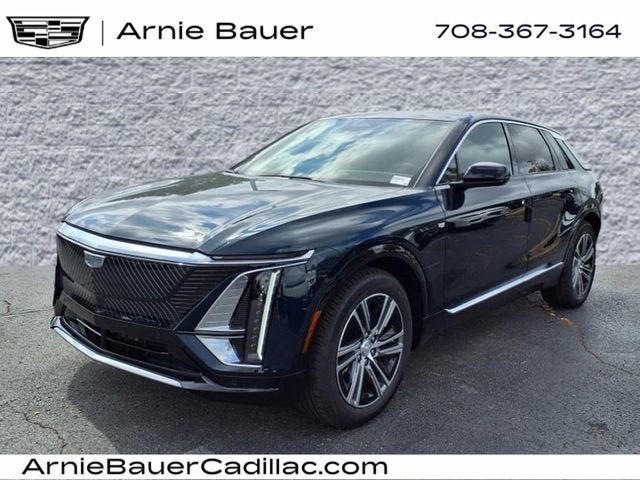 2025 Cadillac LYRIQ Luxury 2
