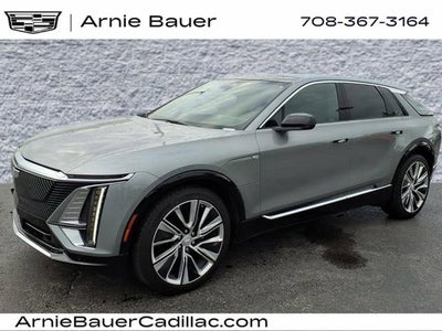 2025 Cadillac LYRIQ Luxury 3