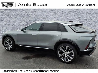 2025 Cadillac LYRIQ Luxury 3