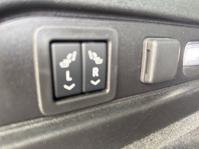 2025 Cadillac LYRIQ Luxury 3