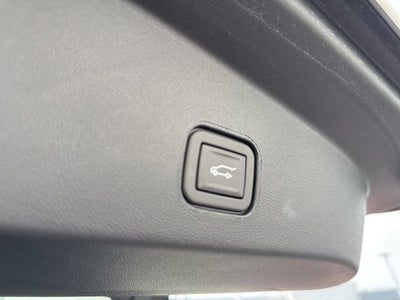 2025 Cadillac LYRIQ Luxury 3