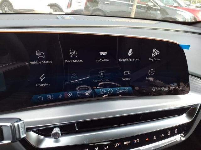 2027 Cadillac LYRIQ Signature Luxury