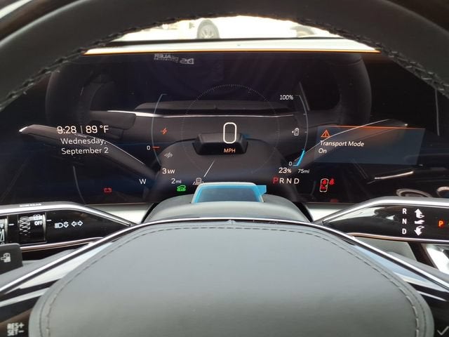 2027 Cadillac LYRIQ Signature Luxury