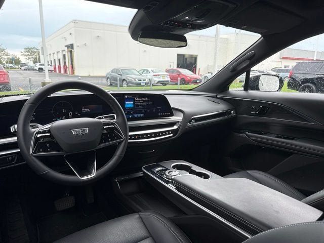 2024 Cadillac LYRIQ Sport 1