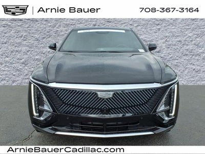 2025 Cadillac LYRIQ Luxury 3