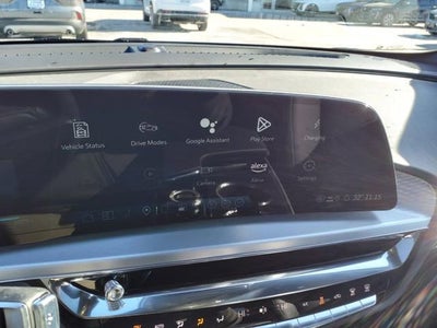 2025 Cadillac LYRIQ Sport 1