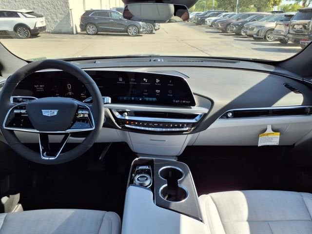 2025 Cadillac LYRIQ Sport 1