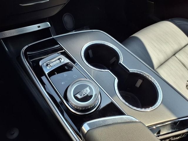 2025 Cadillac LYRIQ Sport 1