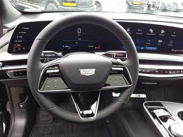 2025 Cadillac LYRIQ Sport 1